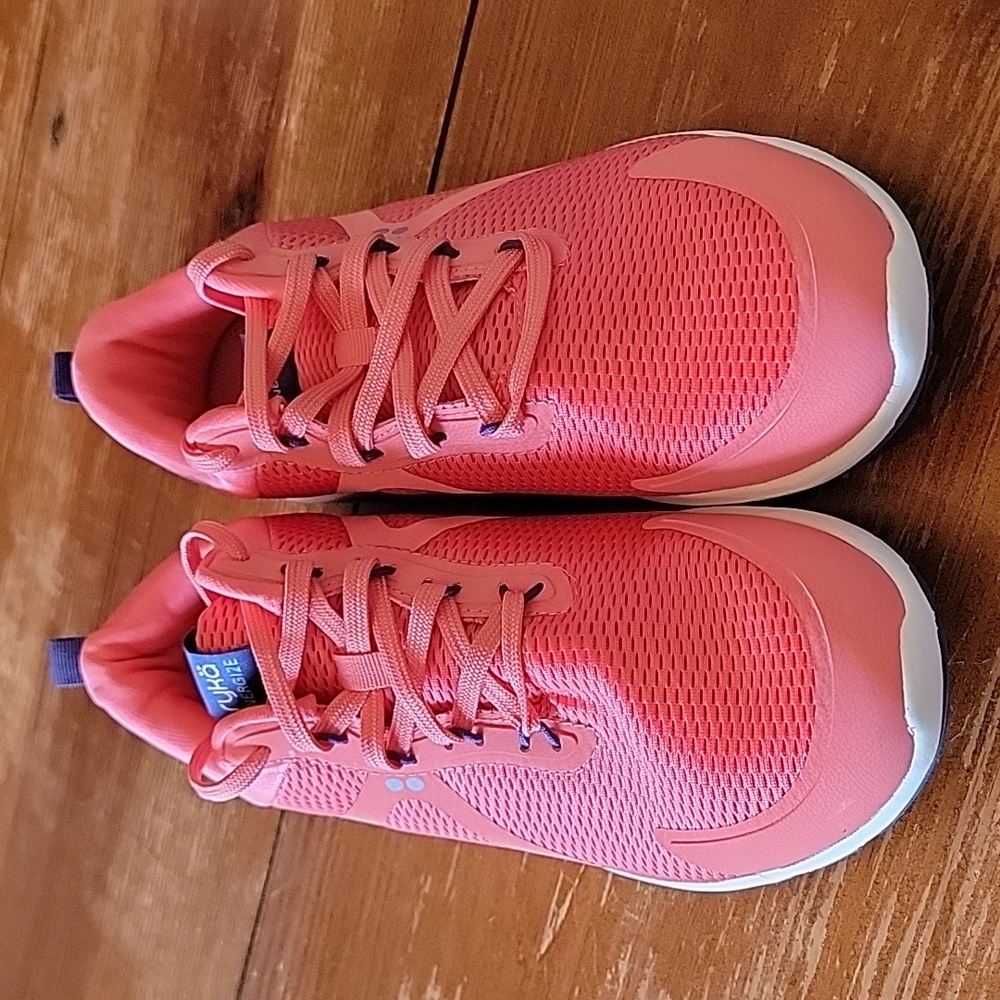 Ryka New Without Box Pink Energize Ladies Walking Shoes Size 9